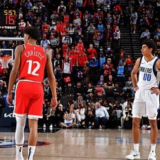 爱游戏官网-关于转折点！达拉斯独行侠强势反弹，NBA季后赛窗口期攻防权衡，底气十足，年轻球员得到机会的信息